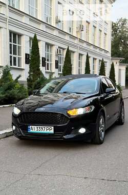 Седан Ford Fusion 2012 в 