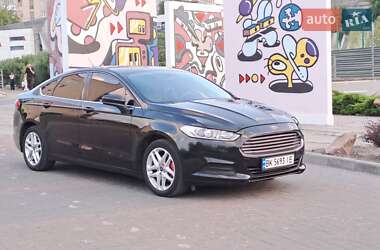 Ford Fusion 2016