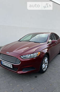 Седан Ford Fusion 2014 в Львове