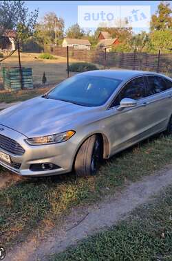 Седан Ford Fusion 2016 в Звягеле