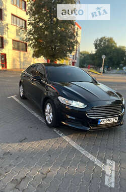 Седан Ford Fusion 2015 в Хмельницькому