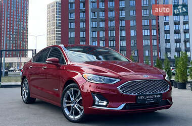 Ford Fusion 2019