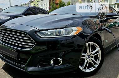 Седан Ford Fusion 2015 в Виннице