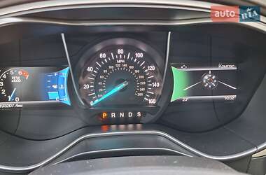 Седан Ford Fusion 2016 в 