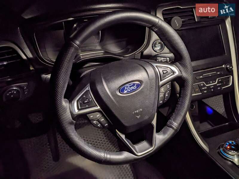 Седан Ford Fusion 2016 в Ірпені