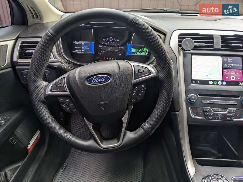 Седан Ford Fusion 2016 в Ірпені