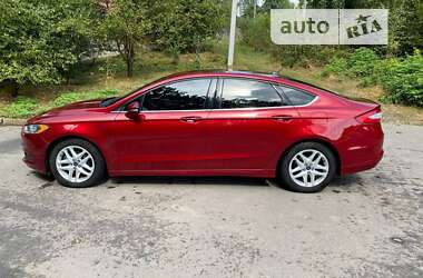 Седан Ford Fusion 2015 в Вінниці