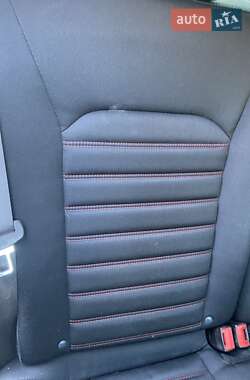 Седан Ford Fusion 2015 в Києві