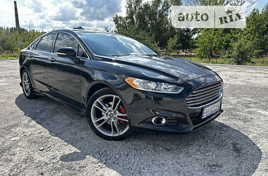 Седан Ford Fusion 2013 в Кривом Роге