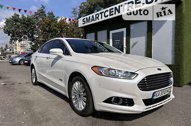 Седан Ford Fusion 2013 в Києві