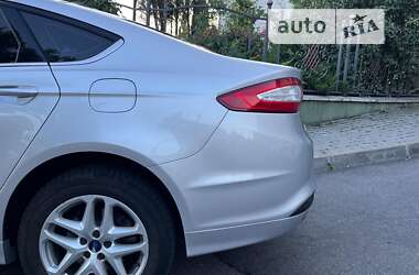 Седан Ford Fusion 2016 в Вінниці