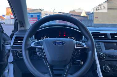 Седан Ford Fusion 2016 в Вінниці