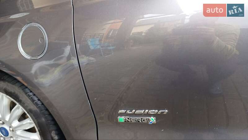 Седан Ford Fusion 2013 в Львове
