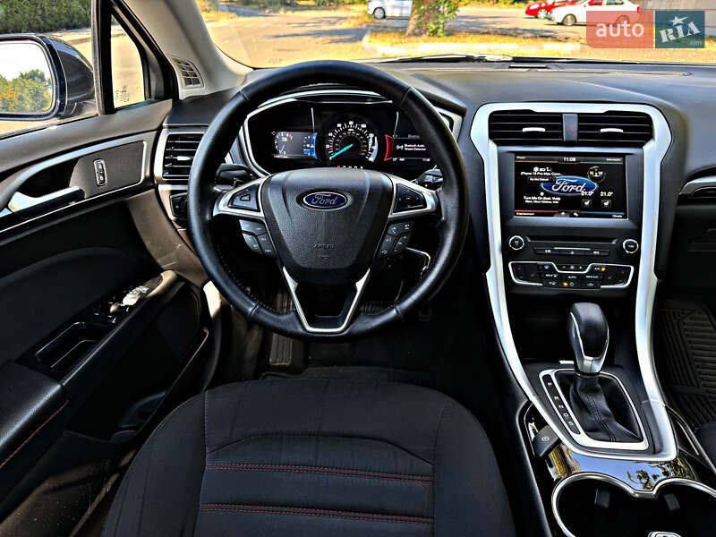 Седан Ford Fusion 2016 в Киеве