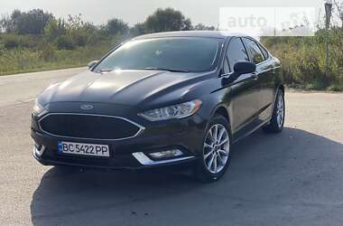 Седан Ford Fusion 2016 в Самборі