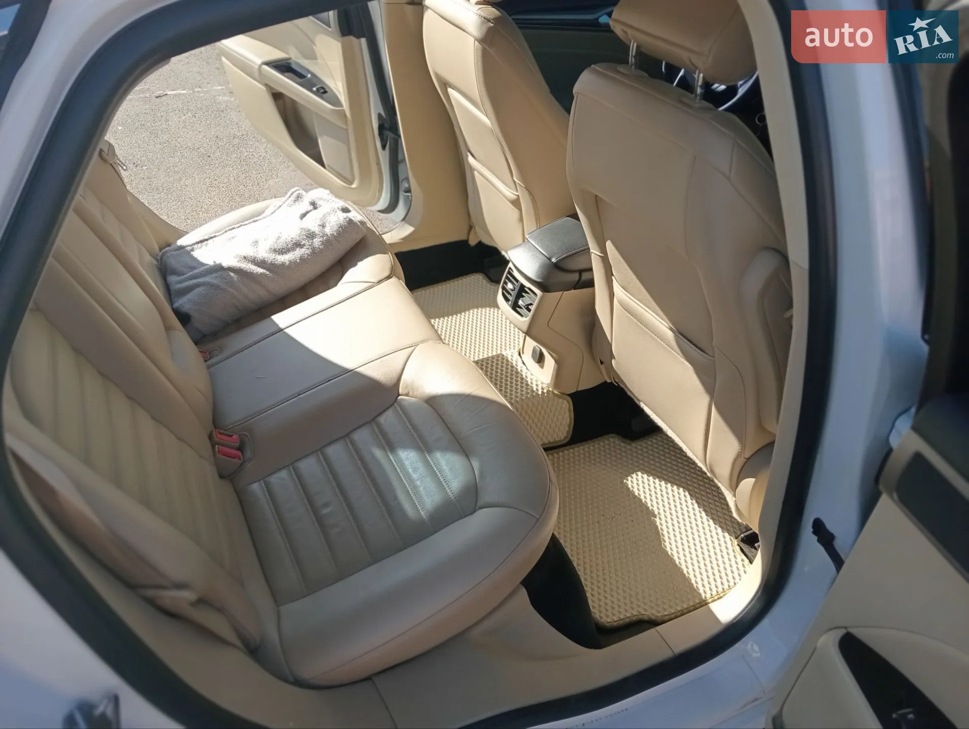 2016 Ford Fusion - мініатюра 39