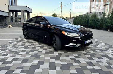 Седан Ford Fusion 2018 в Ровно