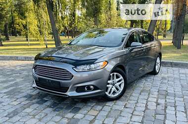 Седан Ford Fusion 2013 в Харкові