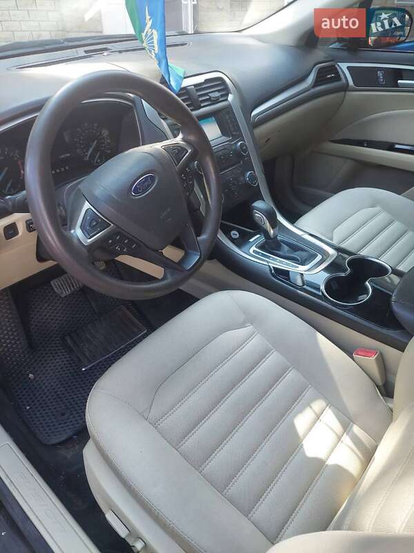 Седан Ford Fusion 2015 в Чернігові фото 9 Седан Ford Fusion 2015 в Чернігові