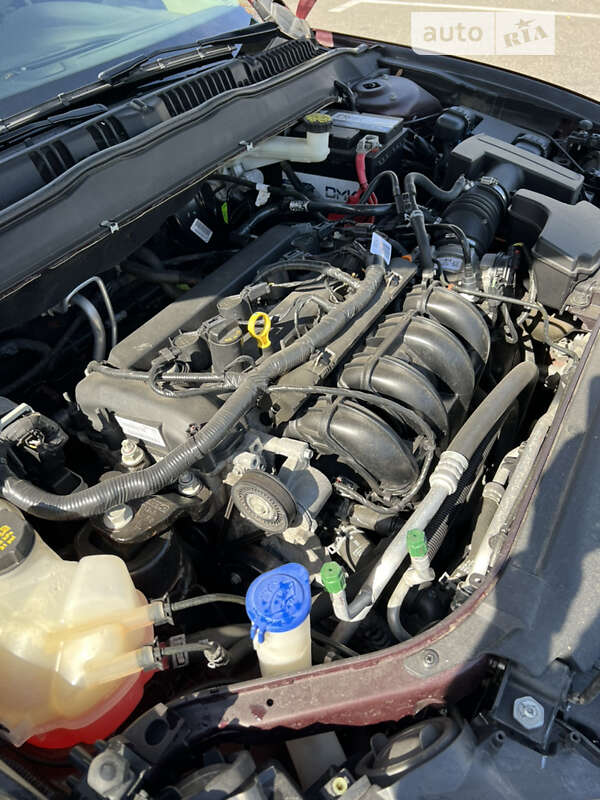 Седан Ford Fusion 2016 в Рівному