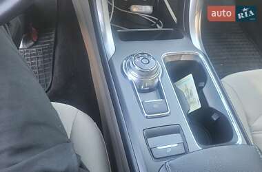 Седан Ford Fusion 2018 в 