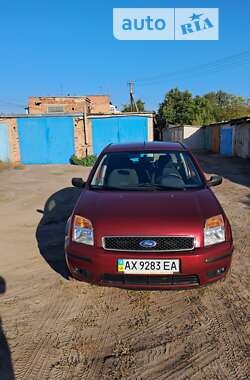 Хетчбек Ford Fusion 2003 в Безлюдівці