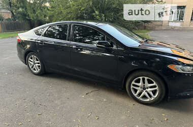 Седан Ford Fusion 2013 в Измаиле