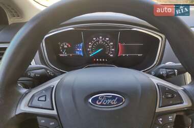 Седан Ford Fusion 2017 в Каменском