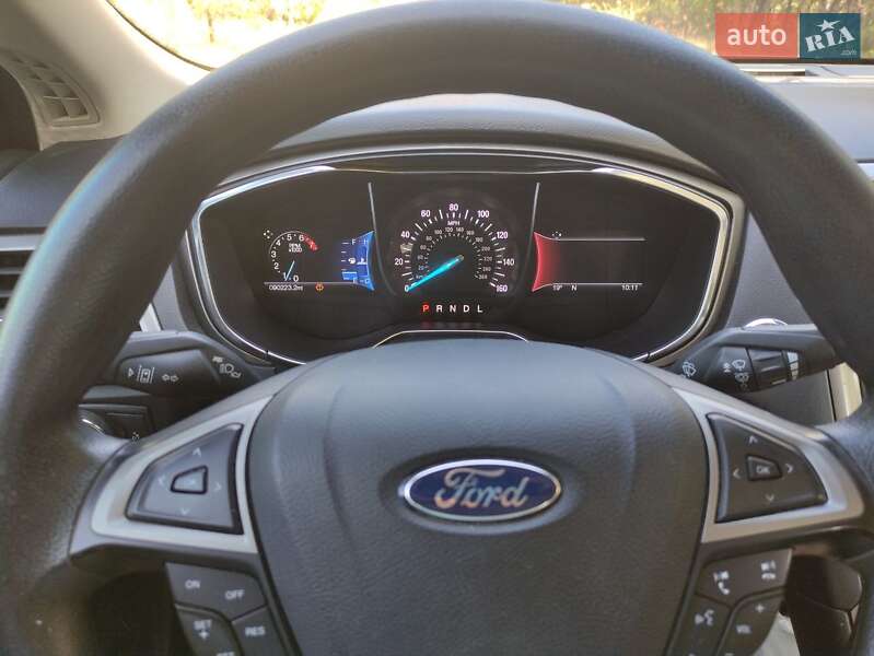 Седан Ford Fusion 2017 в Каменском