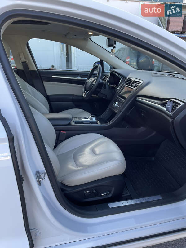 Седан Ford Fusion 2017 в Запорожье фото 25 Седан Ford Fusion 2017 в Запорожье