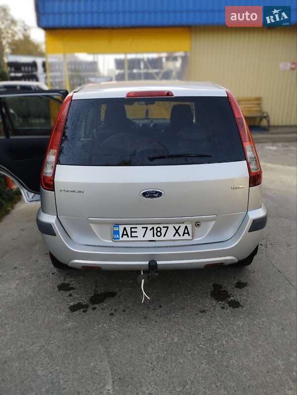 Хетчбек Ford Fusion 2008 в Марганці