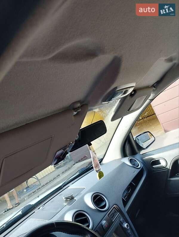 Хетчбек Ford Fusion 2008 в Марганці
