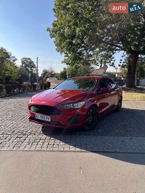 Ford Fusion 2019