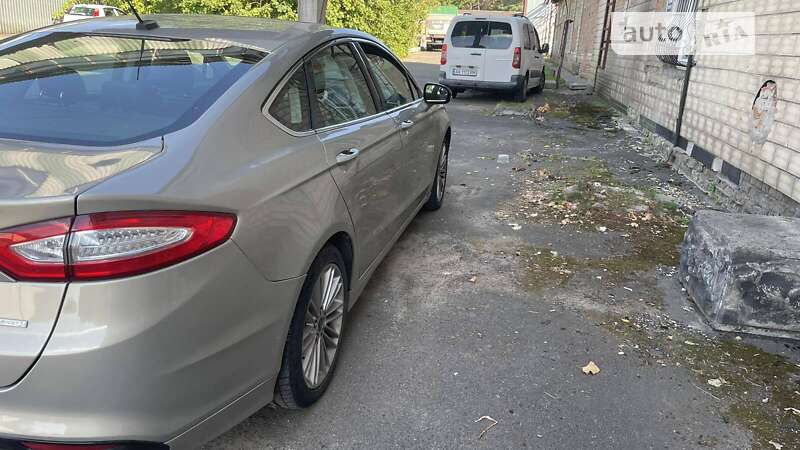 Седан Ford Fusion 2015 в Киеве