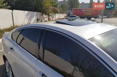 Седан Ford Fusion 2013 в 