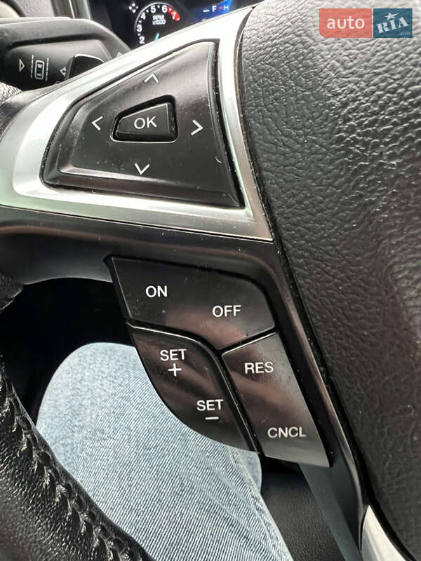 Седан Ford Fusion 2016 в Луцке