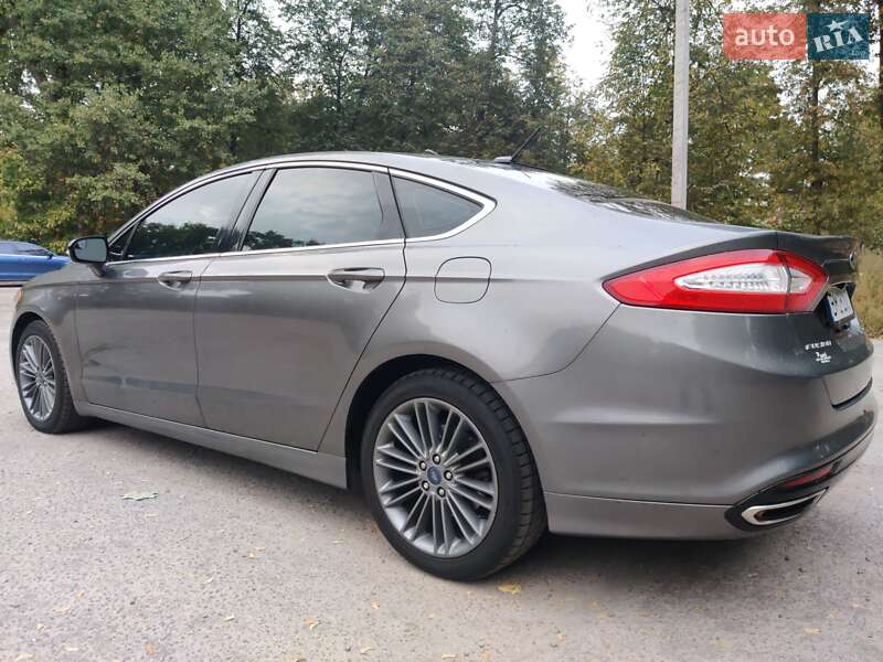 Седан Ford Fusion 2014 в Сумах
