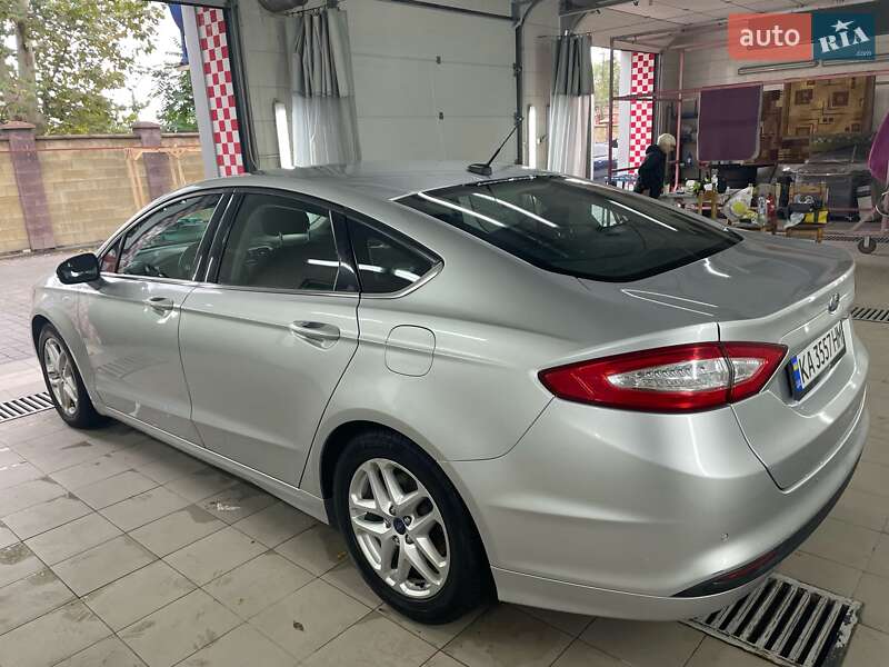 Седан Ford Fusion 2014 в Одессе