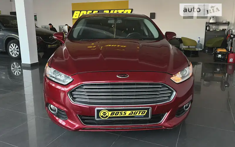 Седан Ford Fusion 2015 в 