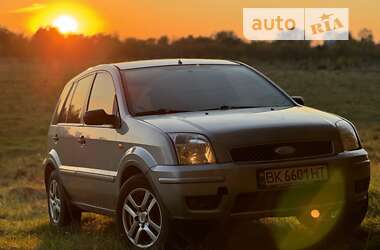 Хетчбек Ford Fusion 2004 в Гощі