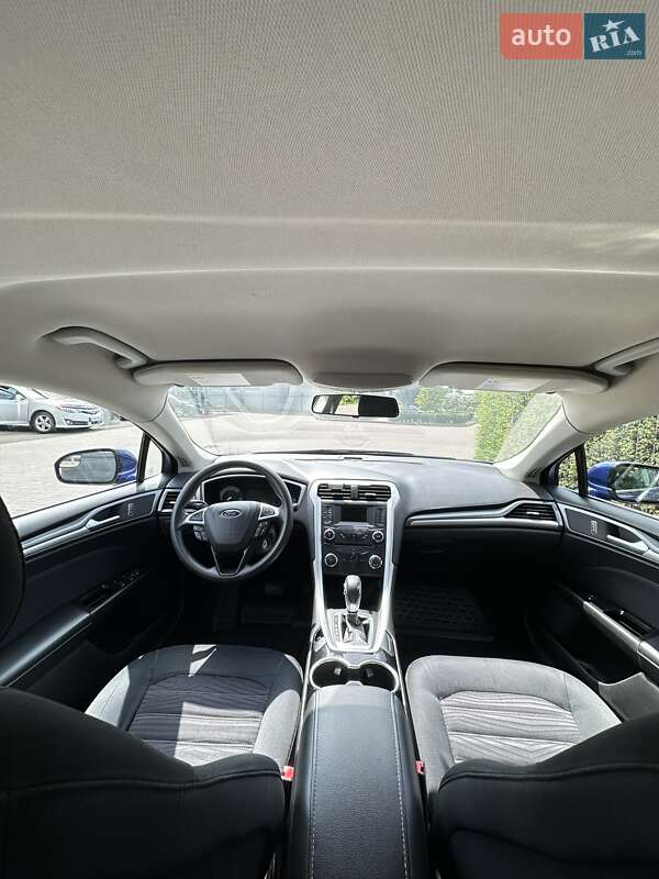 Седан Ford Fusion 2015 в Киеве