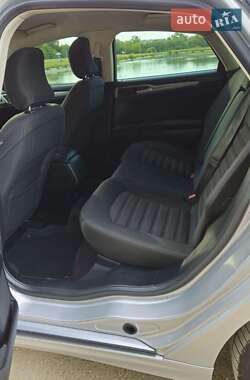 Седан Ford Fusion 2017 в Івано-Франківську