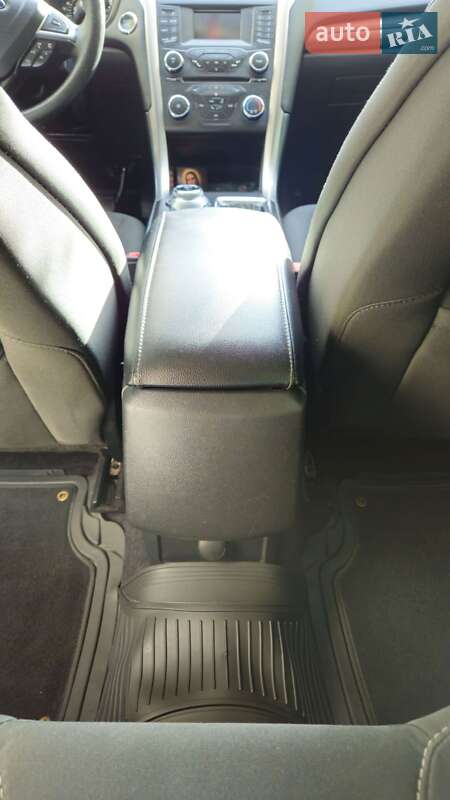 Седан Ford Fusion 2017 в Івано-Франківську