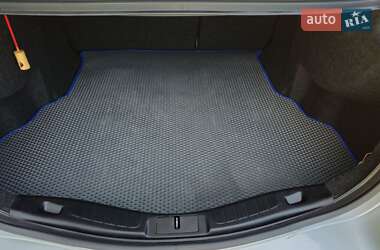 Седан Ford Fusion 2017 в 