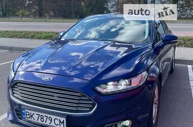 Ford Fusion 2016