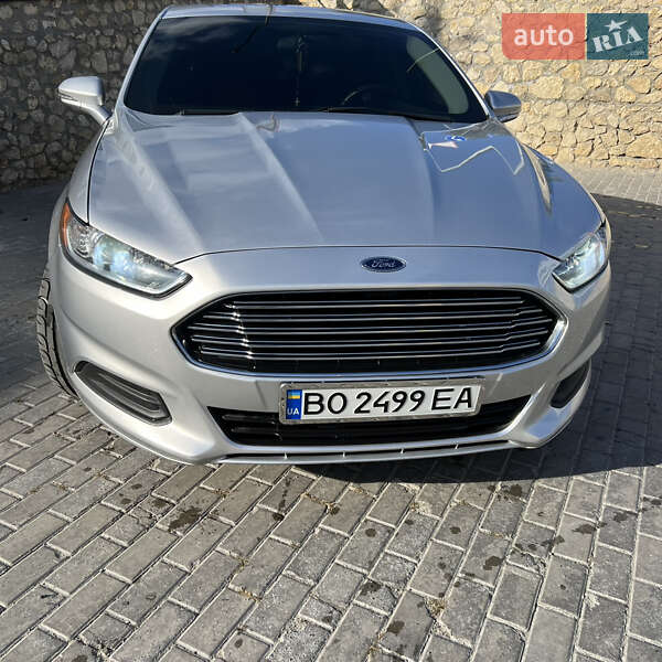 Ford Fusion 2015