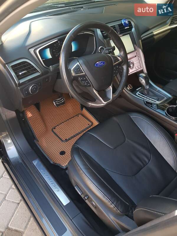 Седан Ford Fusion 2015 в Могилев-Подольске
