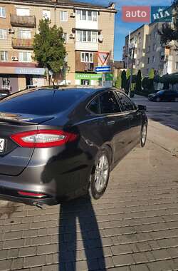 Седан Ford Fusion 2015 в Могилів-Подільському