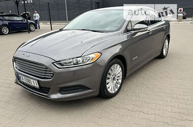 Ford Fusion 2014