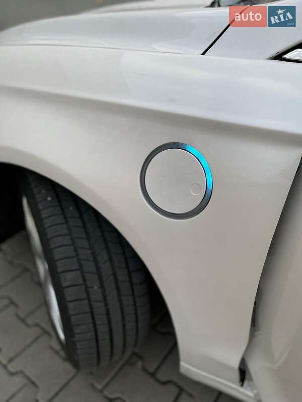 Седан Ford Fusion 2019 в Ивано-Франковске